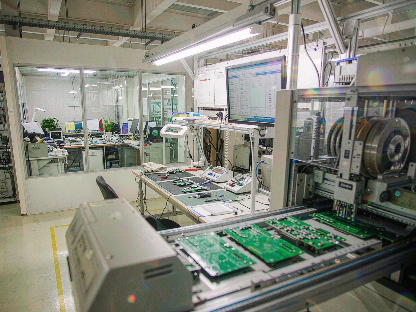 Aiullain SMT production line for wearable devices in the Bao an Shenzhen facility